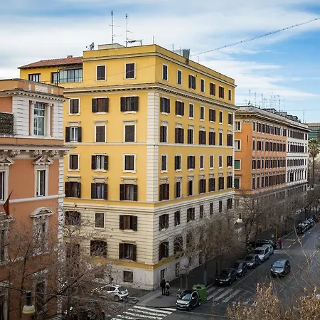 Crescenzio Apartman